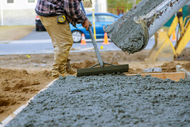 Best Commercial Concrete Services in Houghton Lake, MI